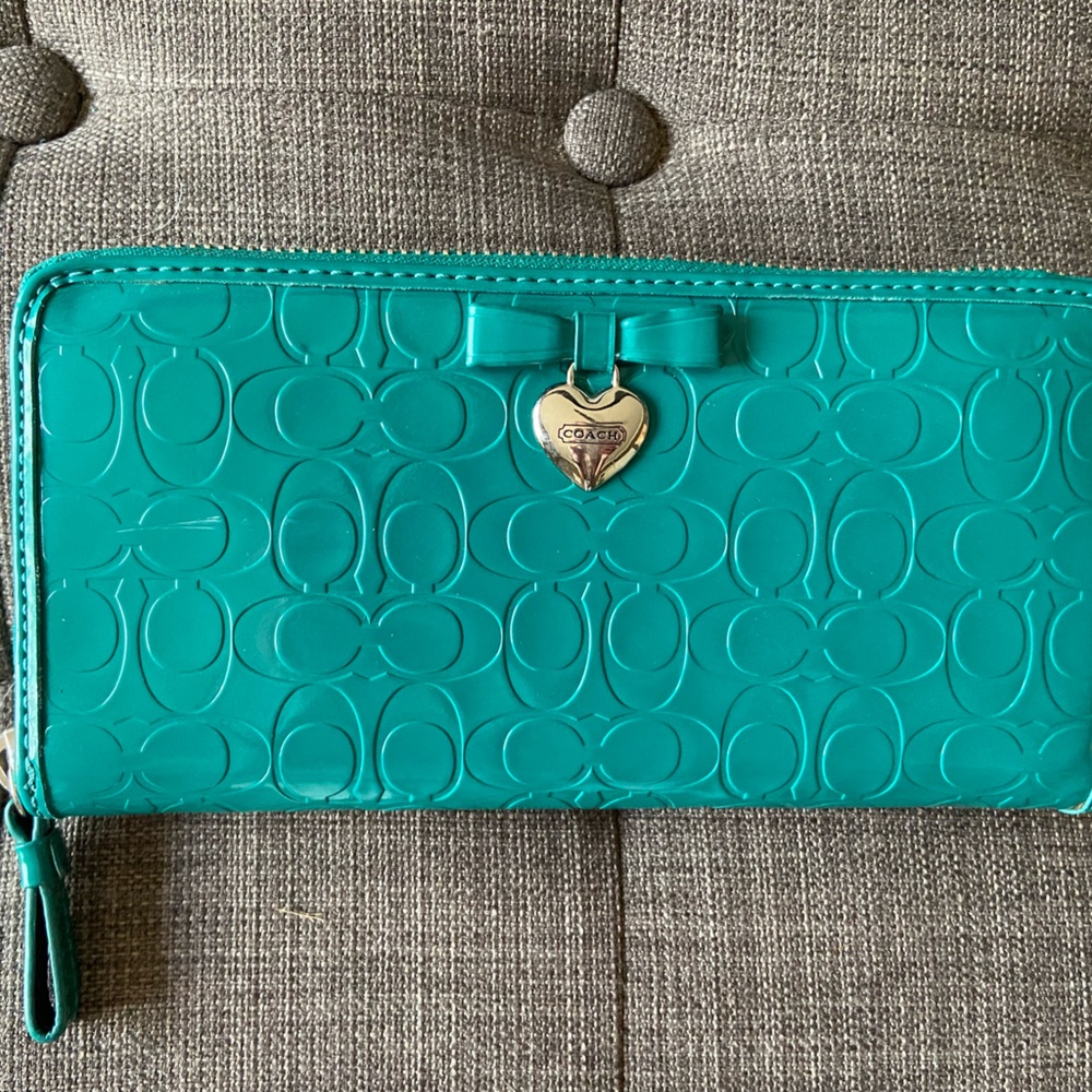 Coach patent leather wallet
